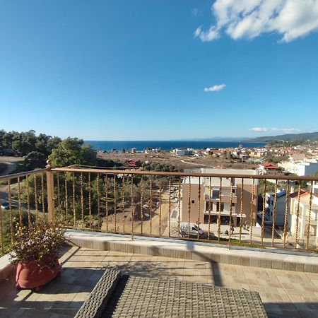 Akropoleos Sunset Apartment Неос Мармарас Екстериор снимка