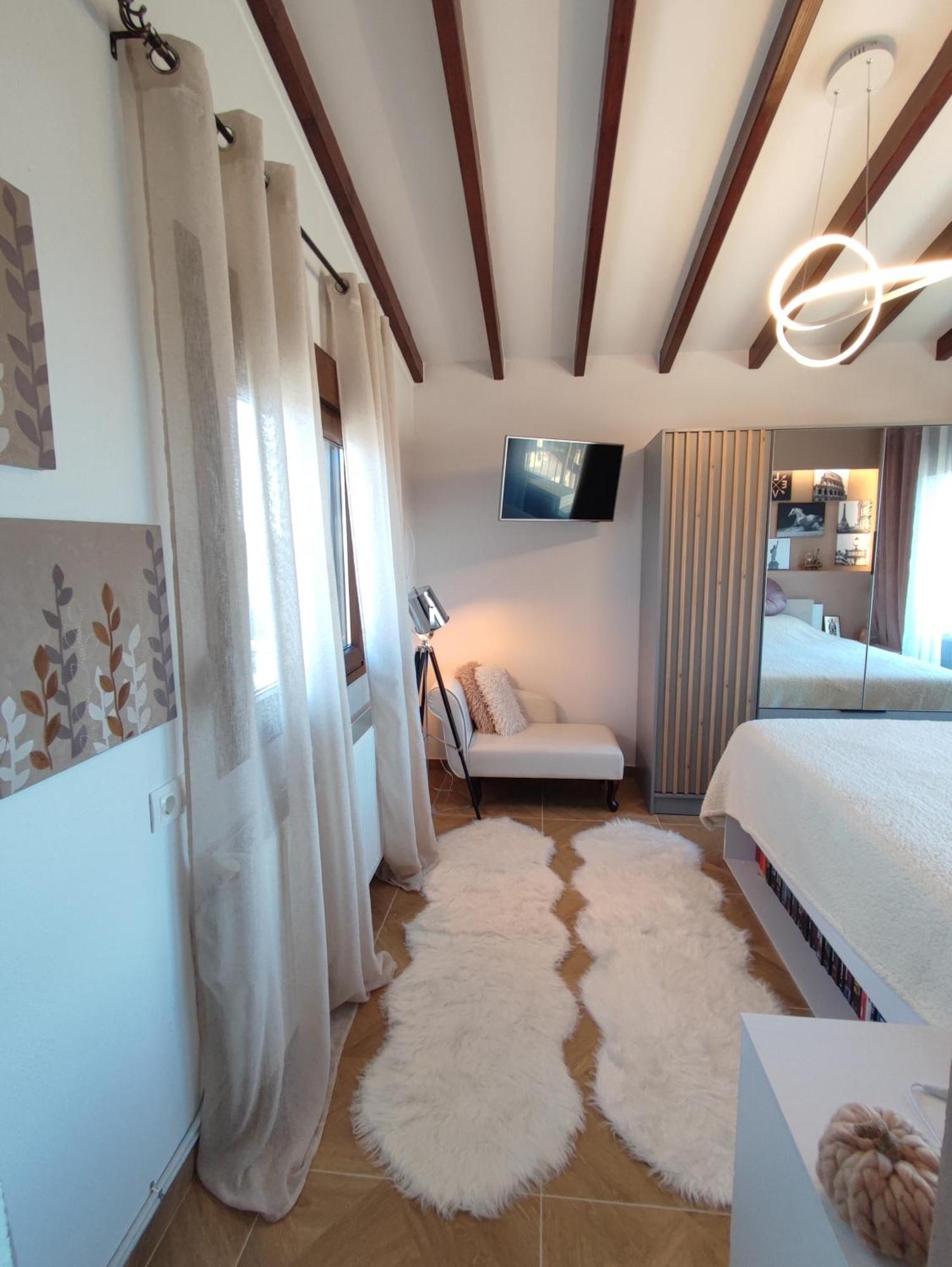 Akropoleos Sunset Apartment Неос Мармарас Екстериор снимка